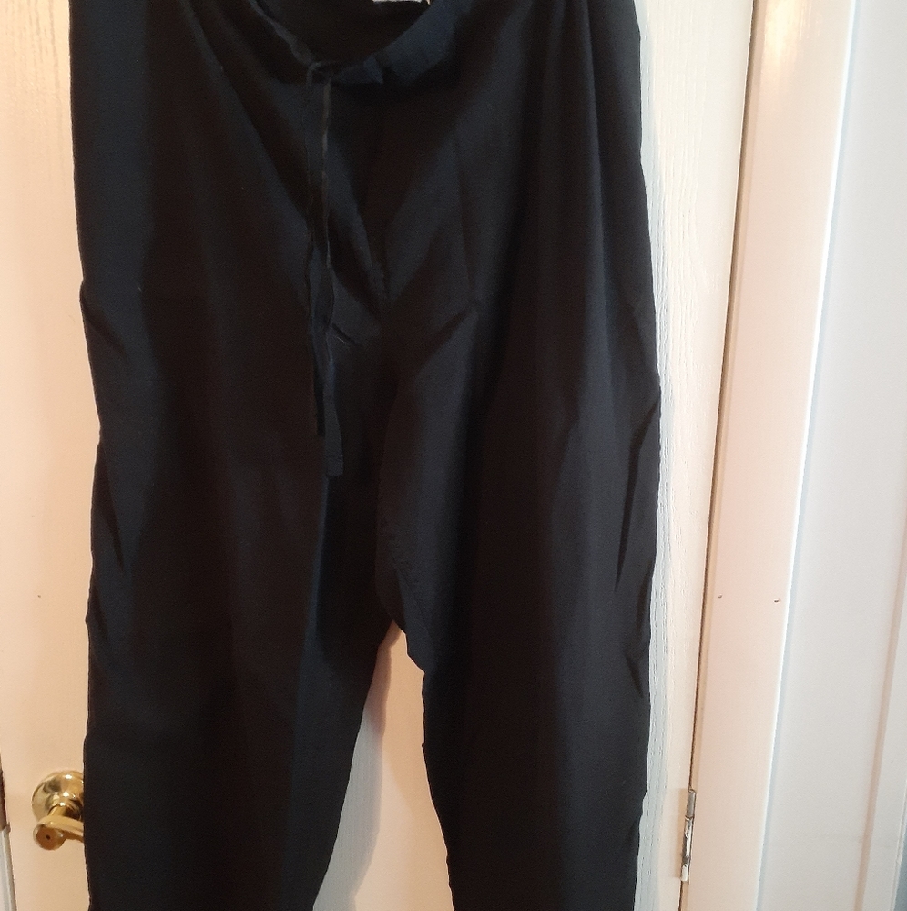 Comfortable scrub pants